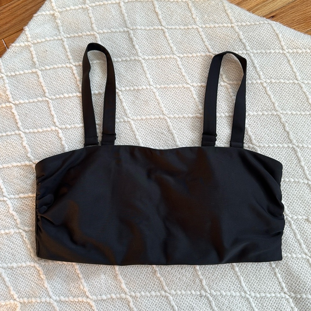 NWOT Bikini Top